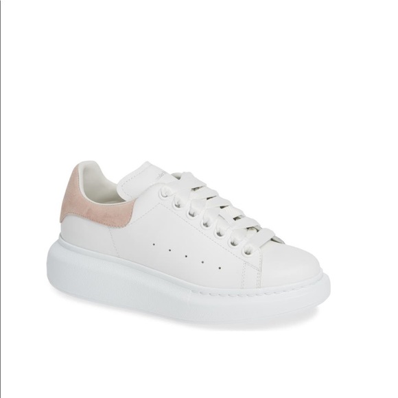 Alexander McQueen Shoes - Alexander McQueen sneakers